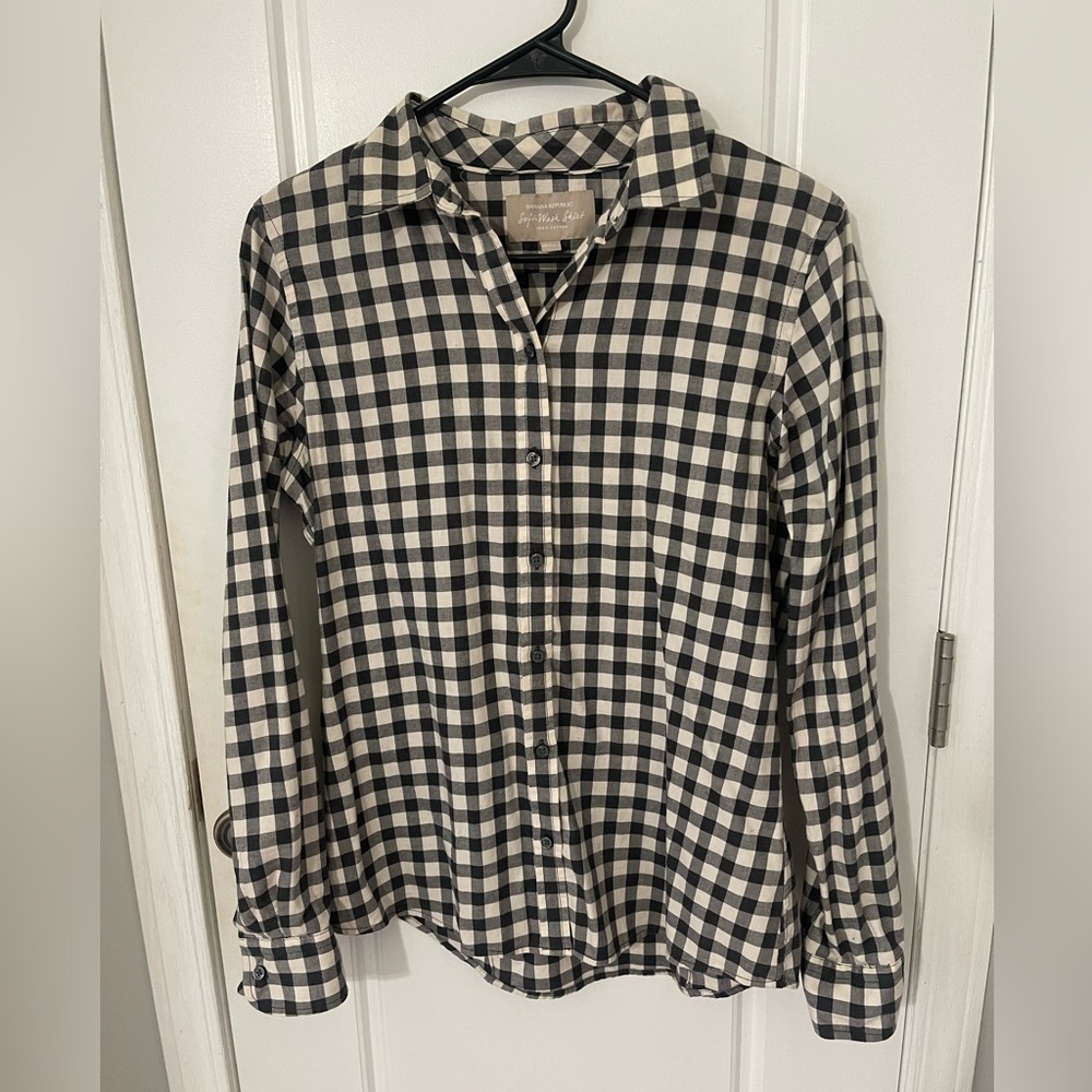 Black and white checkered top